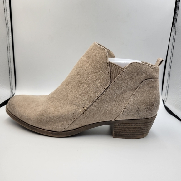 Arizona Cream Gale Heeled Booties Sz 8 - Picture 5 of 10